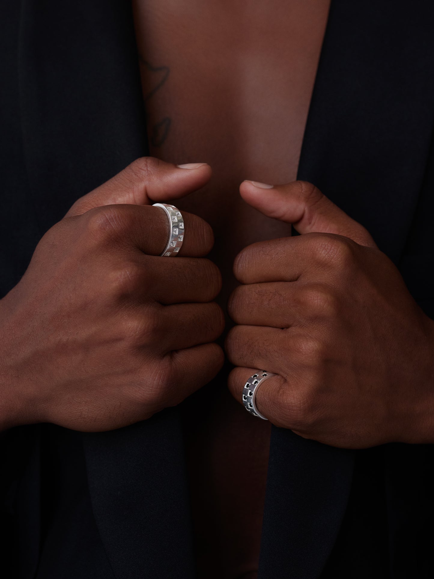 Futura ring clear